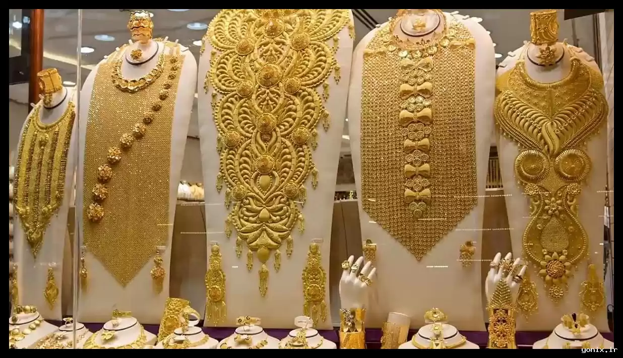 قیمت طلا ۱۸ عیار امروز چهارشنبه ۶ اسفند به ۱۹,۹۸۲,۰۰۰ تومان رسید.